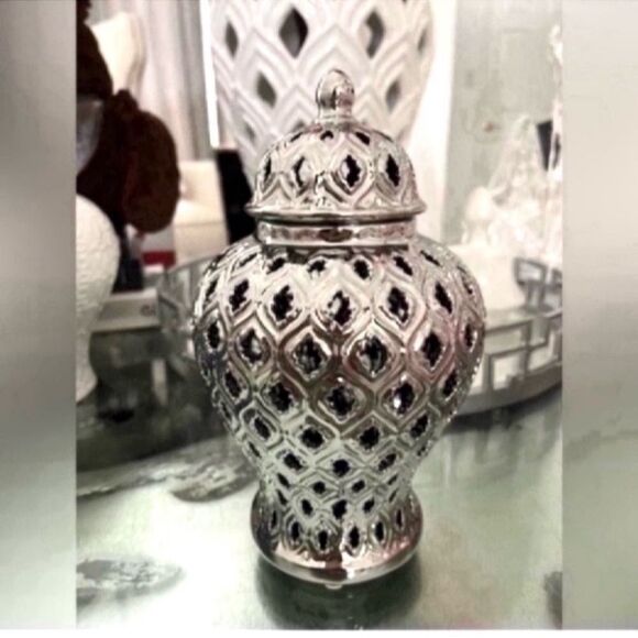 New Silver Ginger Jar with Lid - Picture 7 of 13